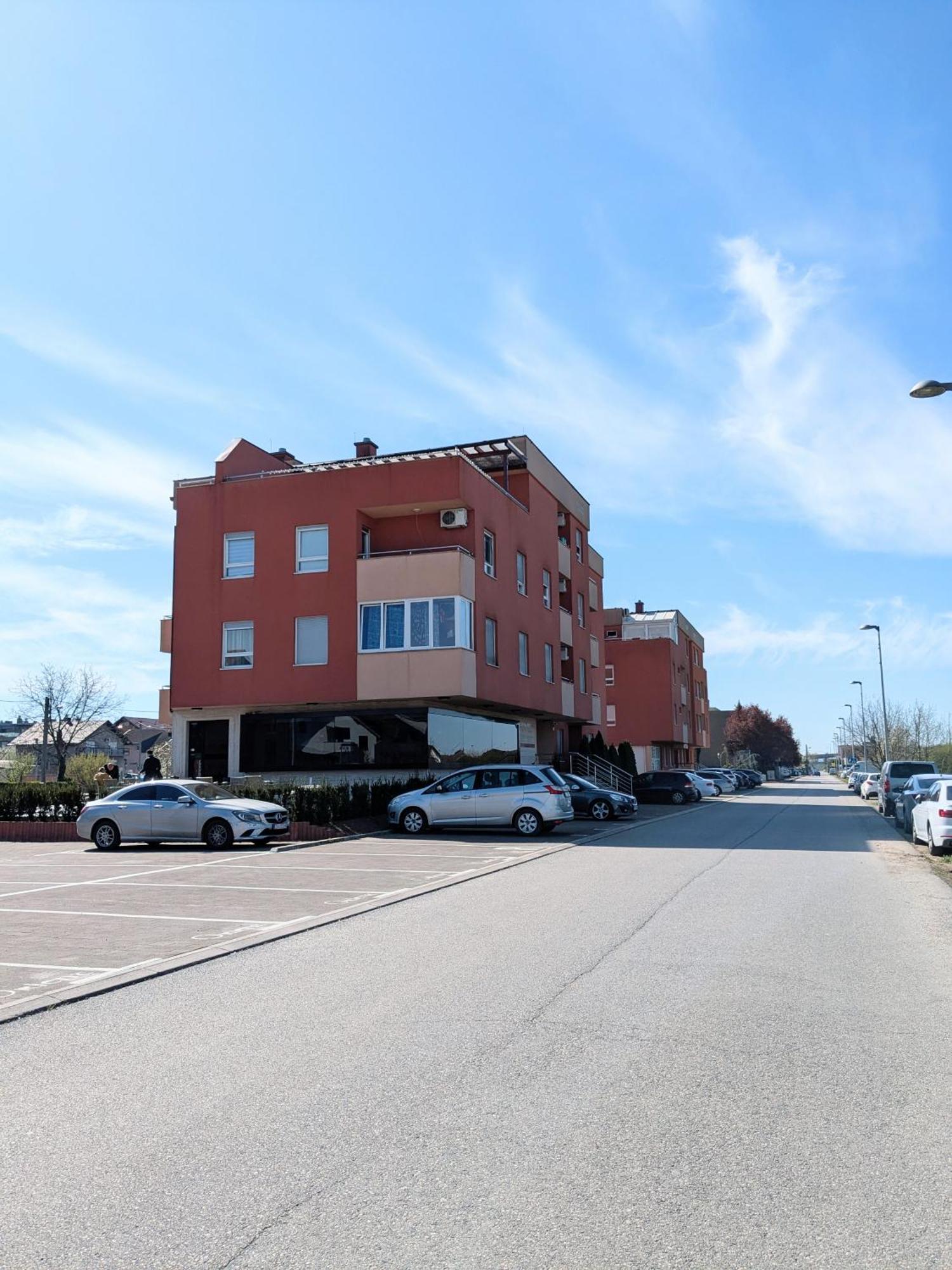 Doma-lu Apartment-near Airport And Highway- Free Parking Velika Mlaka